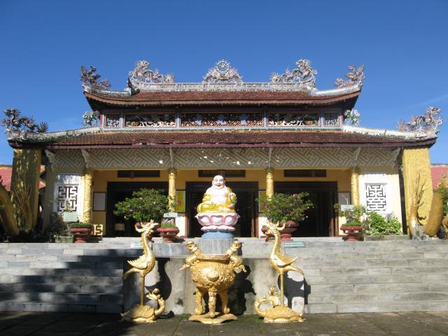 Linh Quang Pagoda