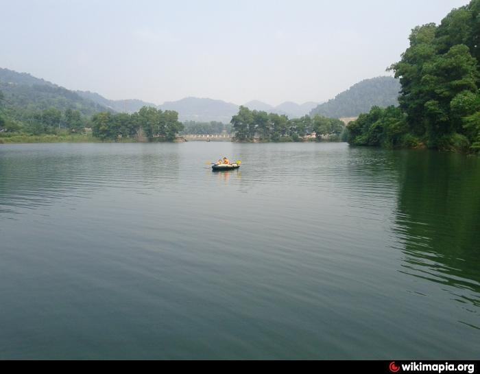 Dong Quan Lake is the largest lake in terms of area compared to other lakes in Soc Son
