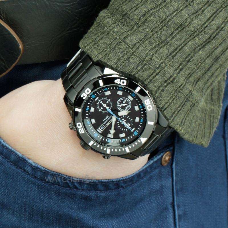 Not too picky but making a strong impression, Seiko always satisfies the criteria of consumers. Seiko Men's Chronograph Watch costs 6 million 500 thousand VND.