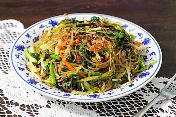 Stir-fried vermicelli with mixed vermicelli