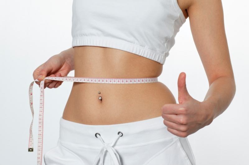 The waist circumference is significantly reduced when using the slimming process at Thu Cuc