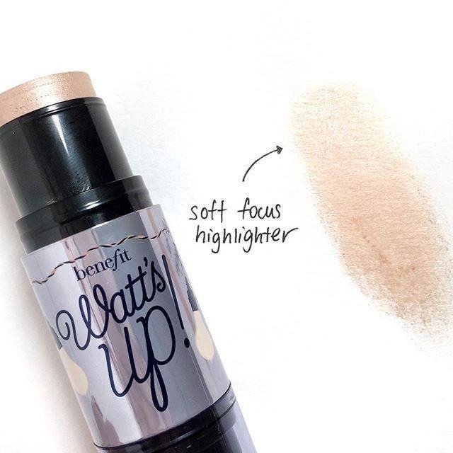 Benefit Watts Up highlighter powder