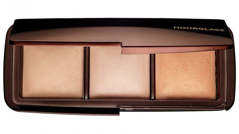 Hourglass Ambient Light Powder highlighter