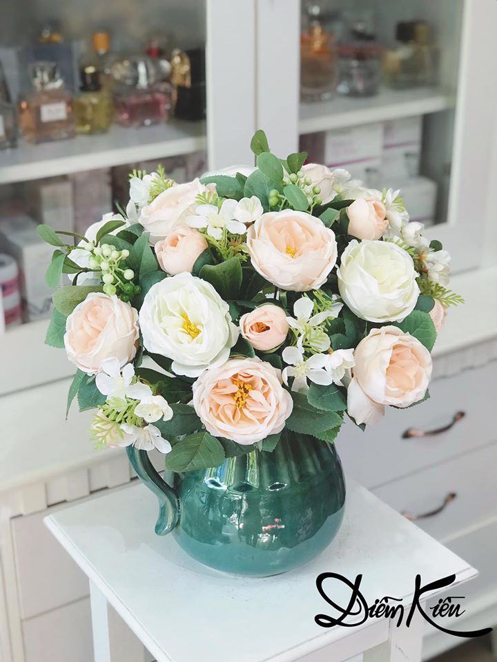 Shop ﻿Diem Kieu Luxury Silk Flowers