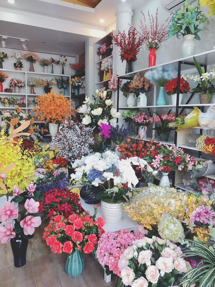 Shop ﻿Diem Kieu Luxury Silk Flowers