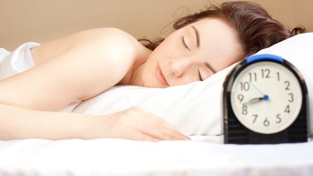 Set an alarm to get a good night's sleep