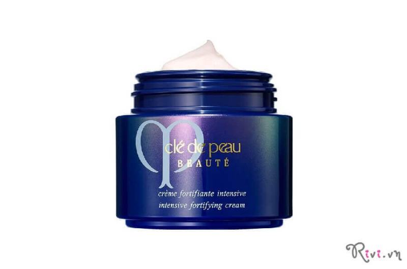 Cle De Peau Beaute Intensive Fortifying Cream is an anti-aging night cream