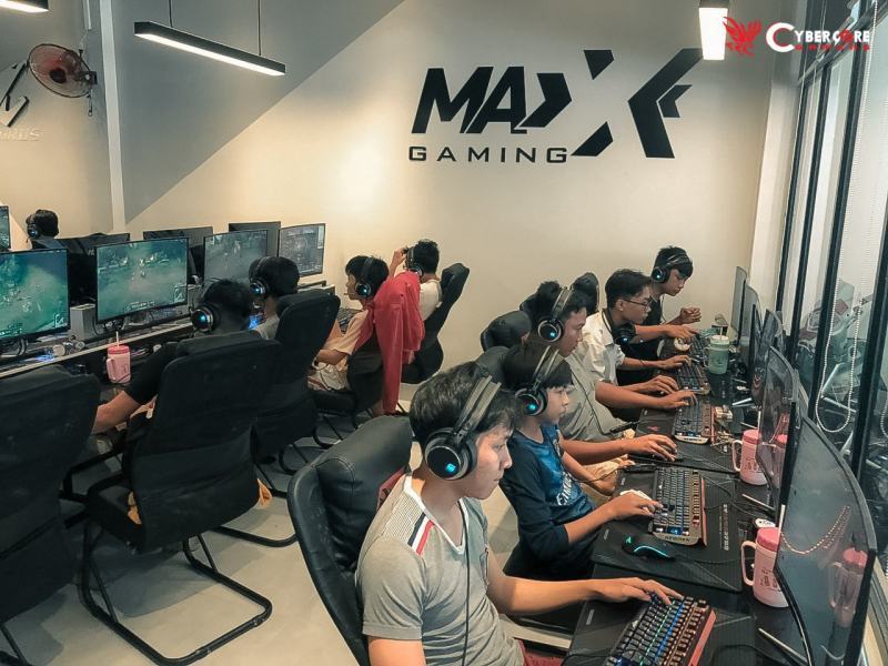 CyberCore Gaming MAXX