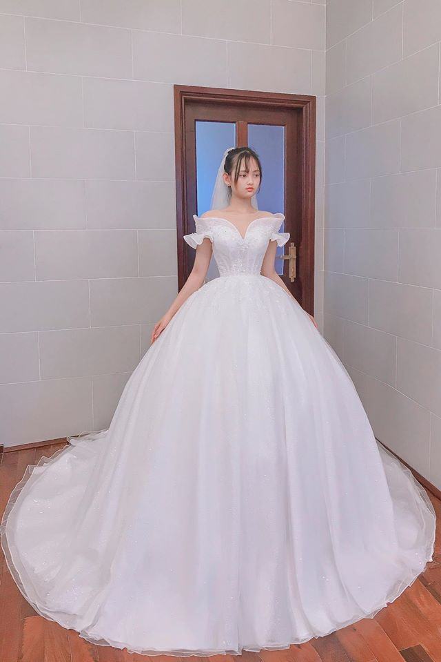 Wedding dress Uyen Phuong