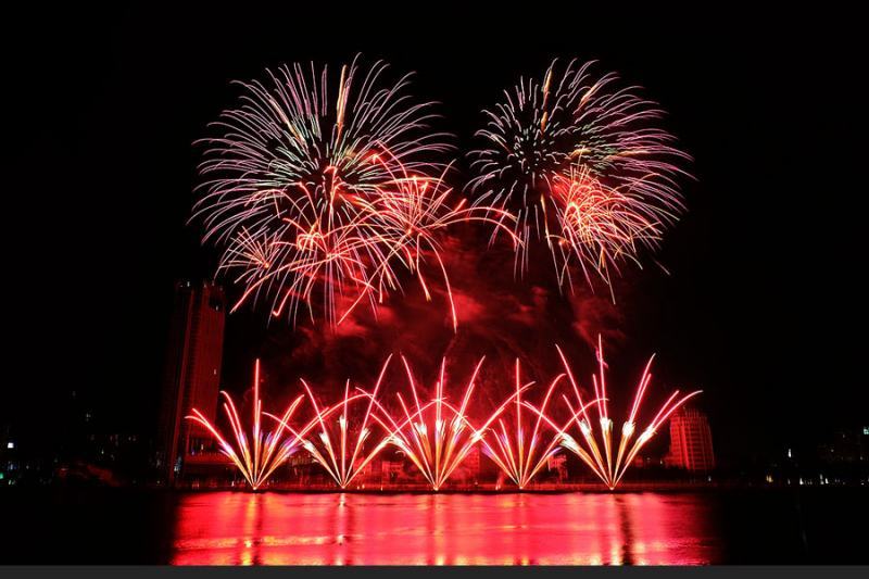 New Year's Eve fireworks 2021 in Da Nang