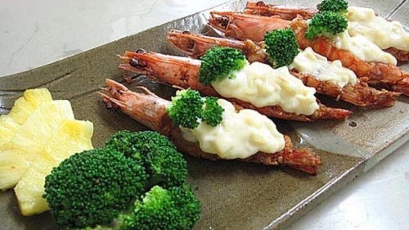 Shrimp with mayonnaise sauce