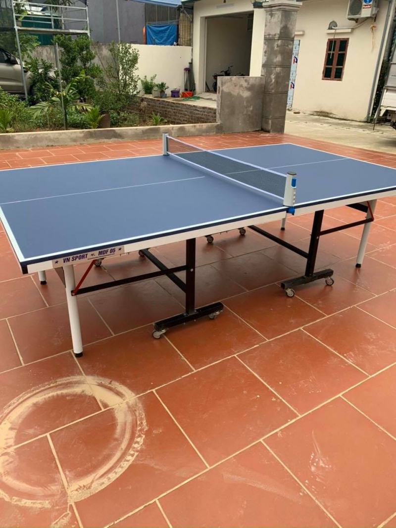 Thien Truong table tennis table