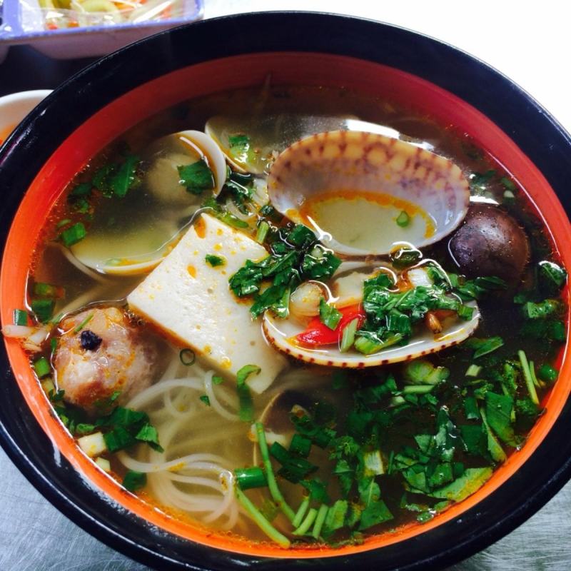 Unique snail noodle bowl in the heart of Saigon