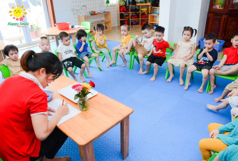 Happy Smile Kindergarten - Montessori