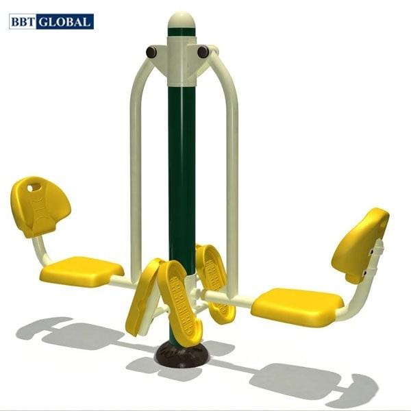 Double foot pedal outdoor exercise equipment