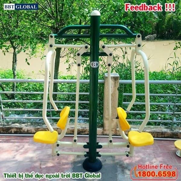 Outdoor double push-up exercise machine