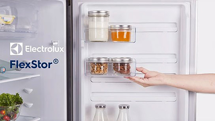 NutriFresh® Inverter refrigerator with freezer over 350 liters ETB3700H-A