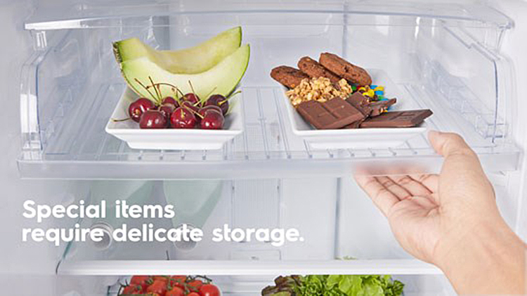 NutriFresh® Inverter refrigerator with freezer over 350 liters ETB3700H-A