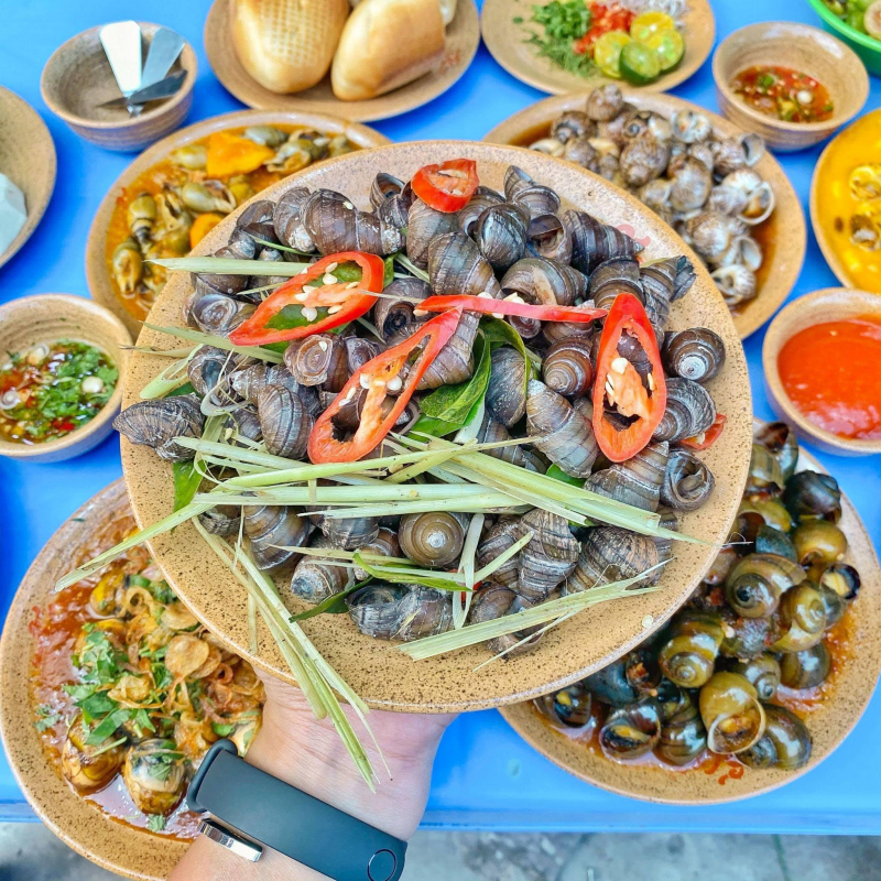 Snail Na - Ho Tung Mau