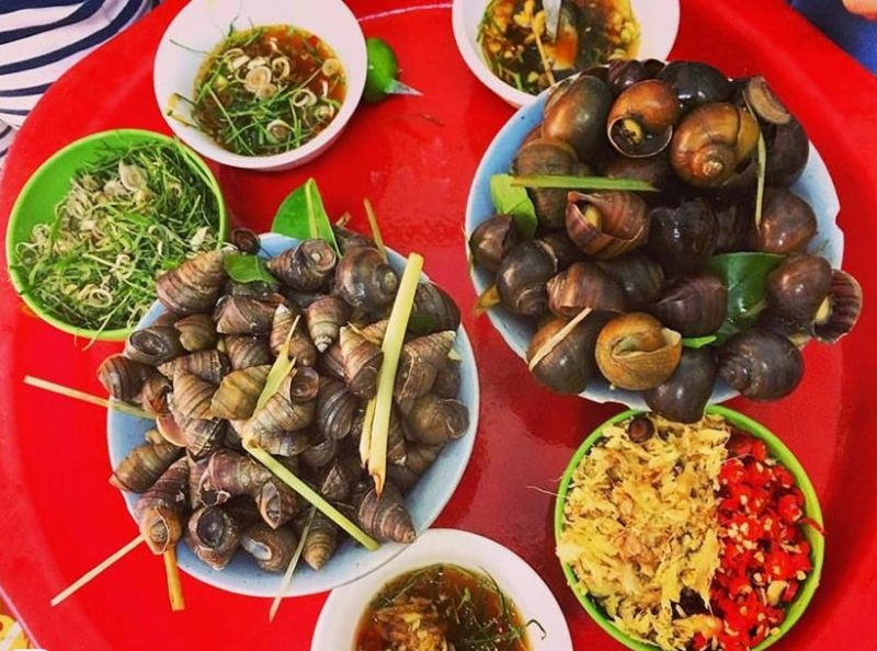 Duy Phuong – Snails & Clams