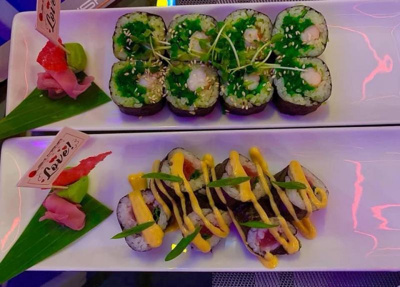 Sushi Mania Lounge