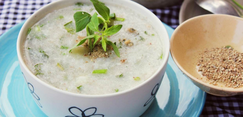 Ha can cook many delicious dishes. One of the most popular dishes is: Porridge Ha.﻿