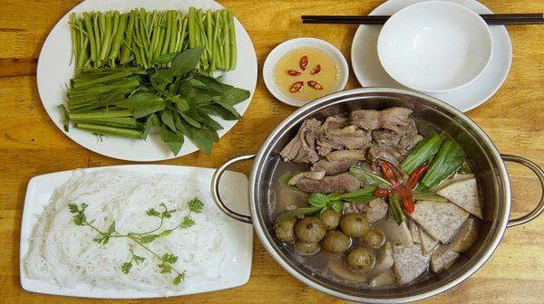 Delicious braised duck with crocodile