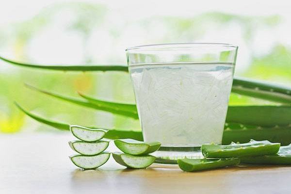 The method to cure shingles with aloe vera from the inside