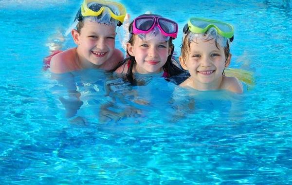 Swimming properly will help you learn how to breathe properly, which will help you limit the risk of asthma symptoms in people.
