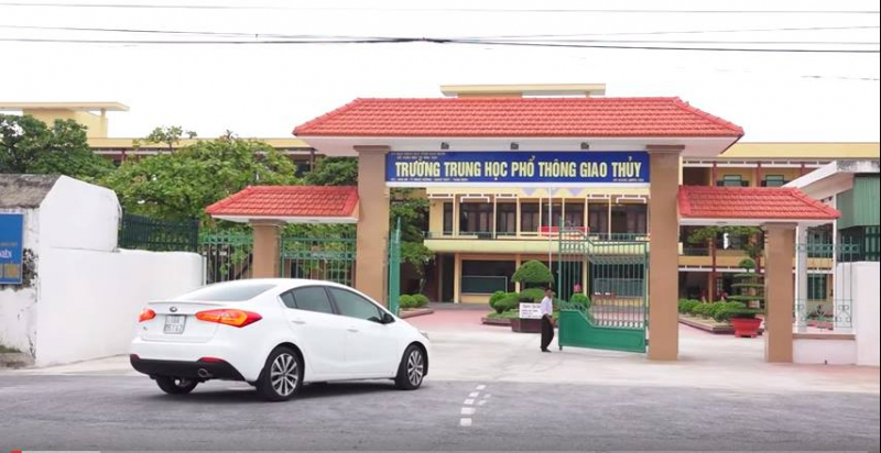 Giao Thuy High School