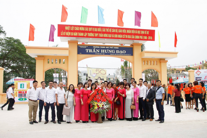 Tran Hung Dao High School