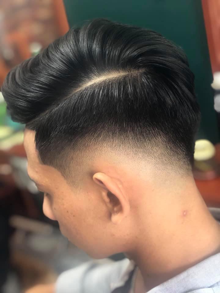 You can come here to discover new hairstyles such as Undercut, pompadour, ... as well as express your personality and style.