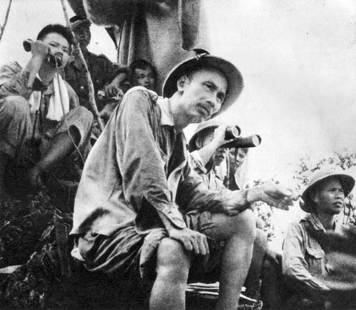 As the founder and leader of the Vietnam People's Army, Ho Chi Minh watched the front during the 1950 Border campaign.