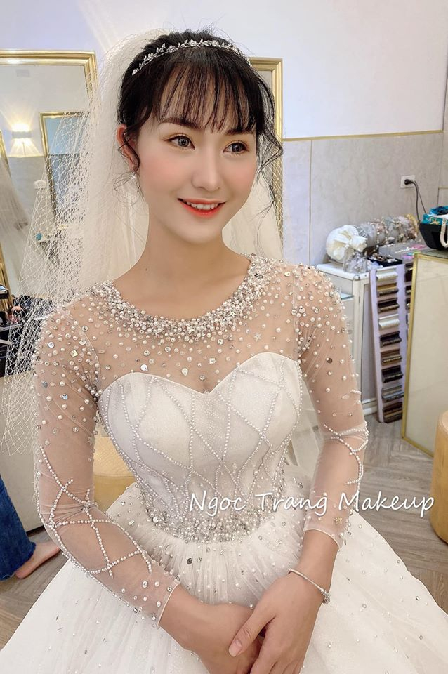 Ngoc Trang Make Up (Pearl Wedding Dress)