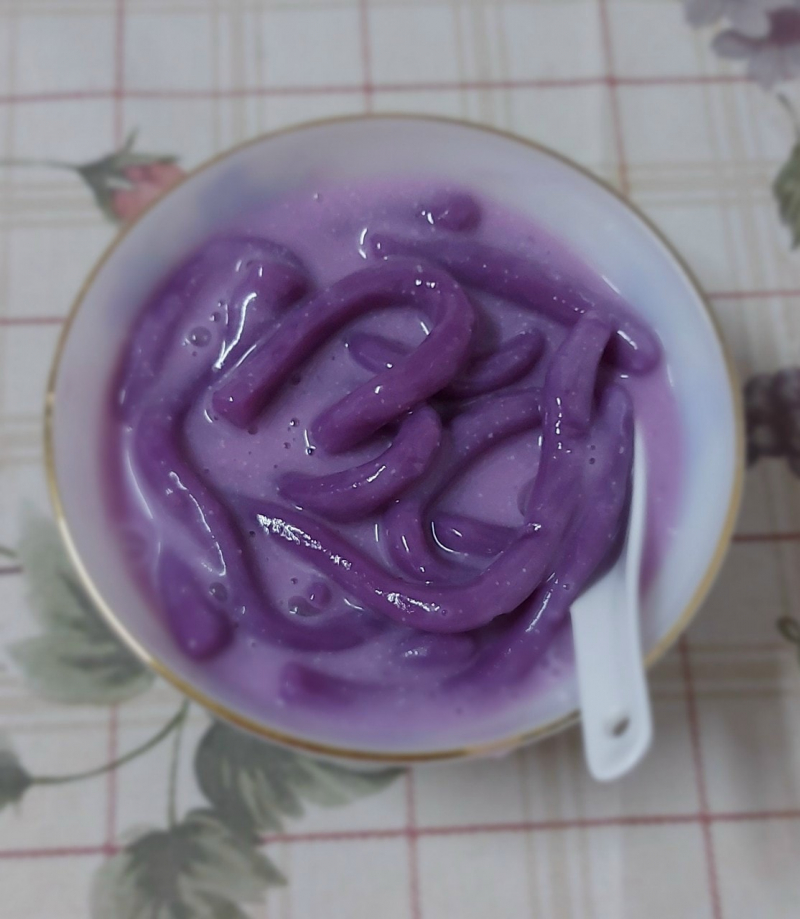 Purple sweet potato soup cake