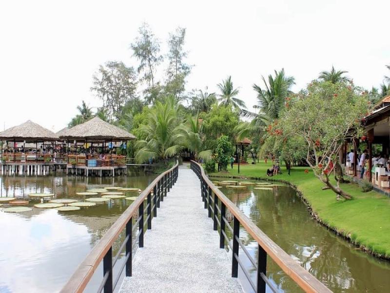 Van Thanh tourist park