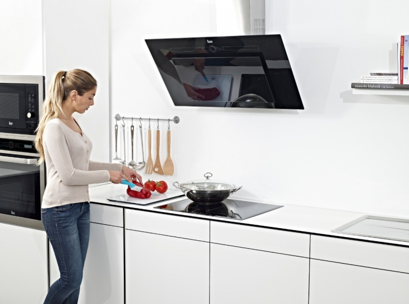 Teka has the strength in manufacturing kitchen appliances that combine stainless steel with extremely advanced technology