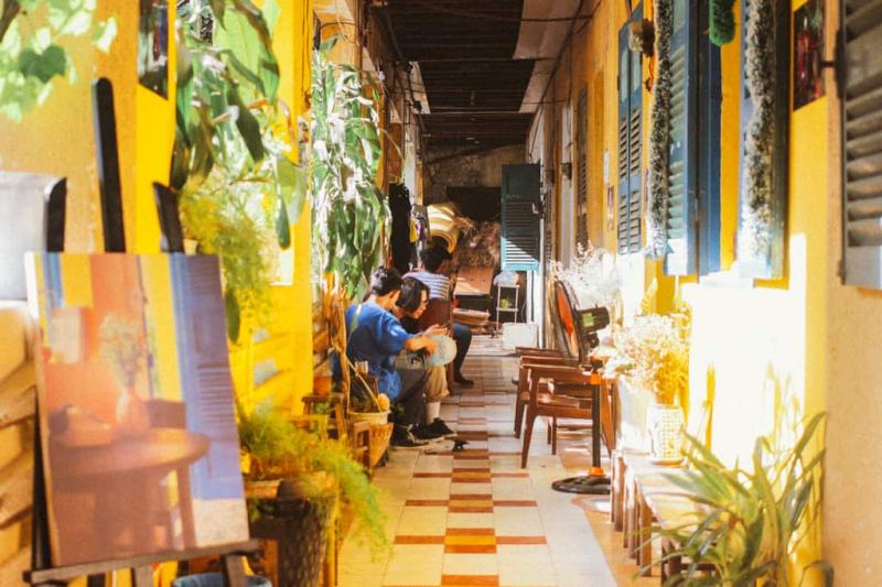 Saigon Life Coffee Shop