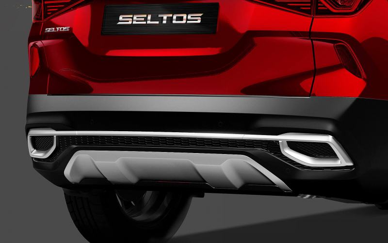 Powerful and impressive dual exhaust pipes of Kia Seltos