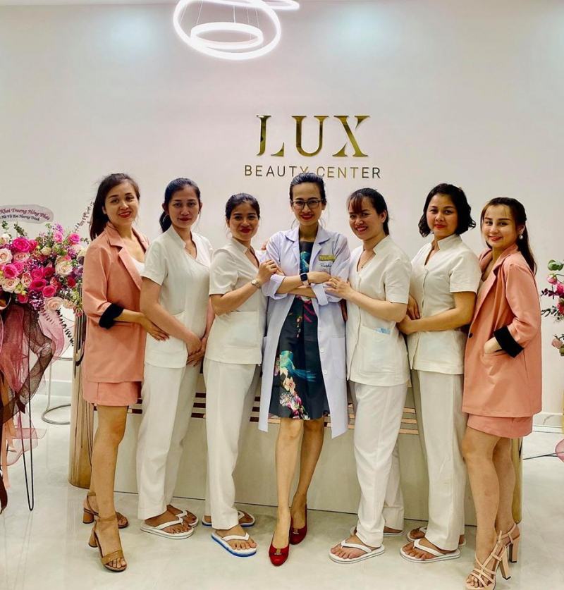 Doctor To Lan Phuong (Lux Beauty Center Dermatology Clinic)