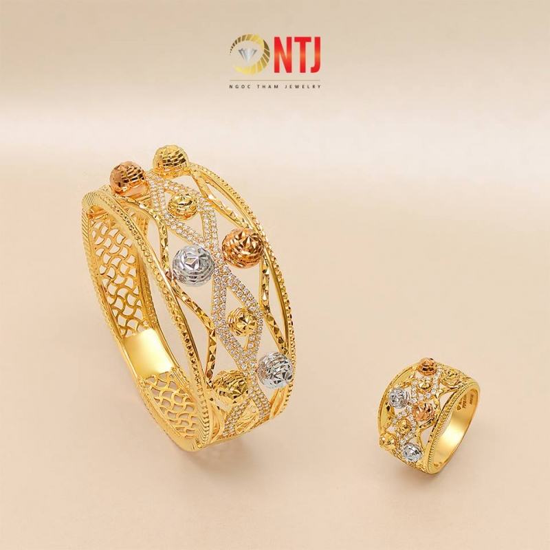 Ngoc Tham Jewelry