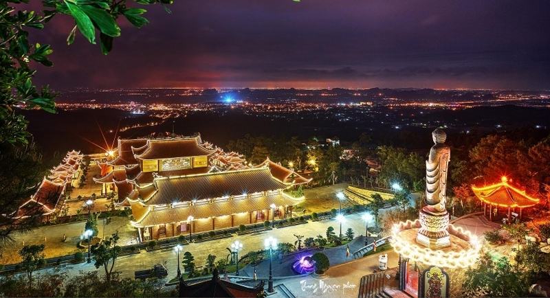 The shimmering scene of Ba Vang Pagoda
