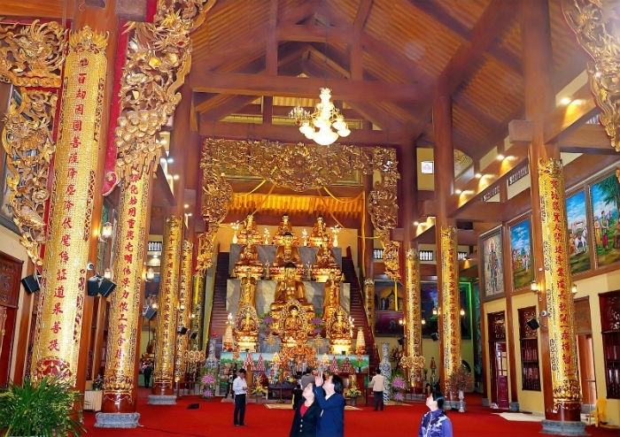 The temple has the largest main hall in Vietnam