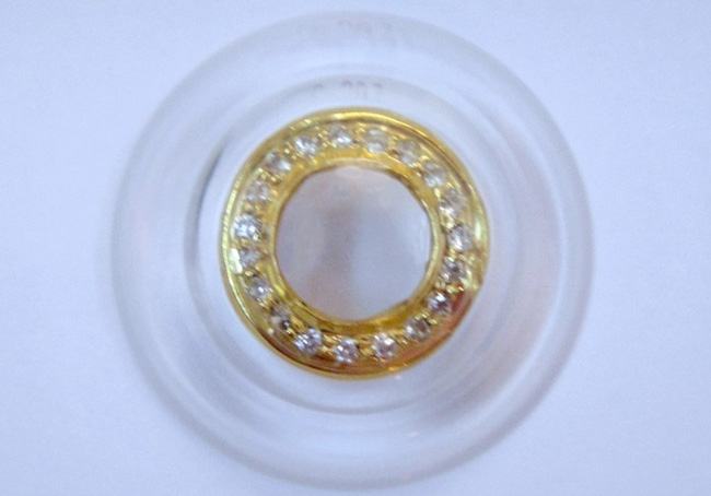 Diamond-encrusted contact lenses