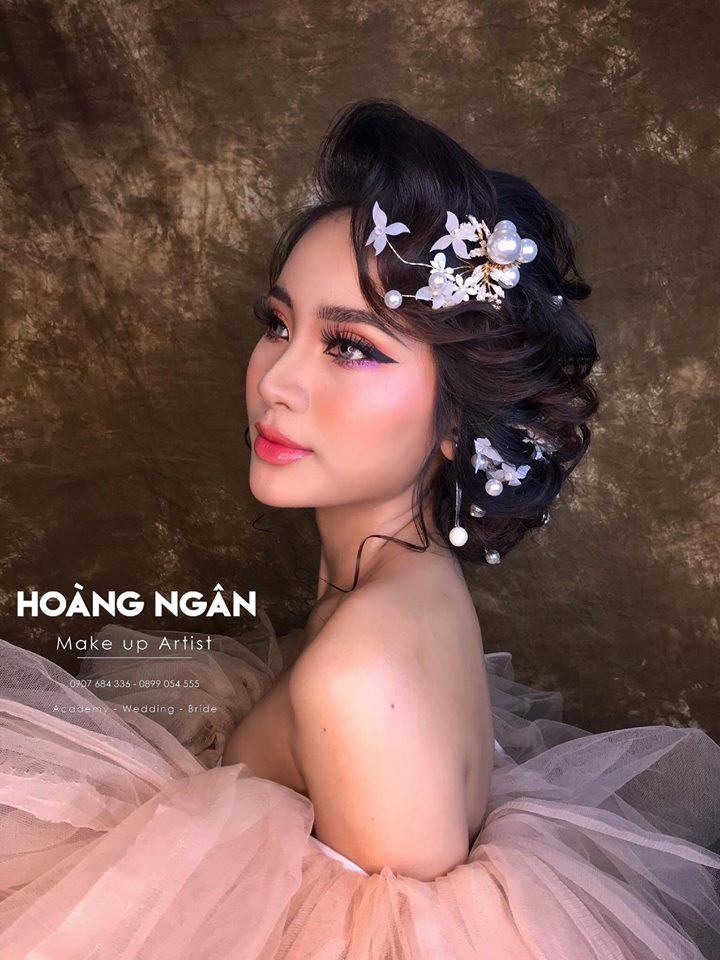 Hoang Ngan Make-Up Store