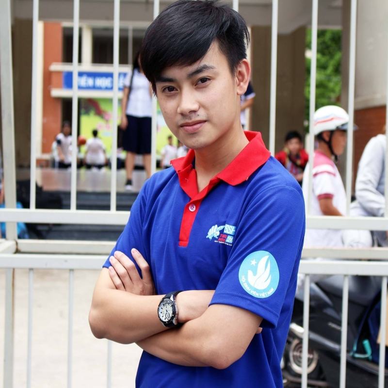 Nguyen Nhan Thuong - a student majoring in English Literature - University of Social Sciences and Humanities, Ho Chi Minh City