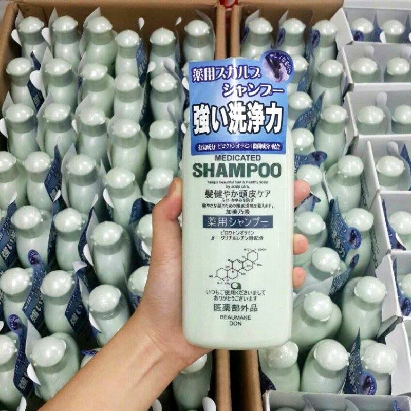  Kaminomoto shampoo is widely known in Vietnam up to the present time.