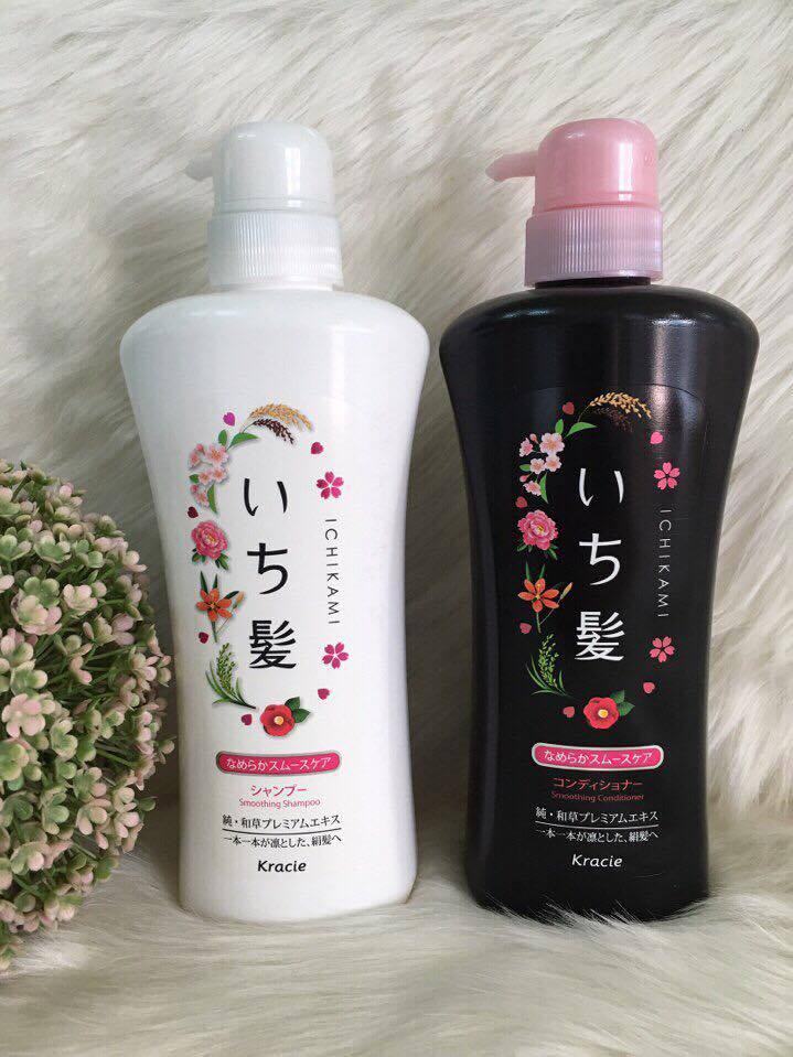 Ichikami Shampoo adds essential moisture to your hair, leaving you feeling light and fresh