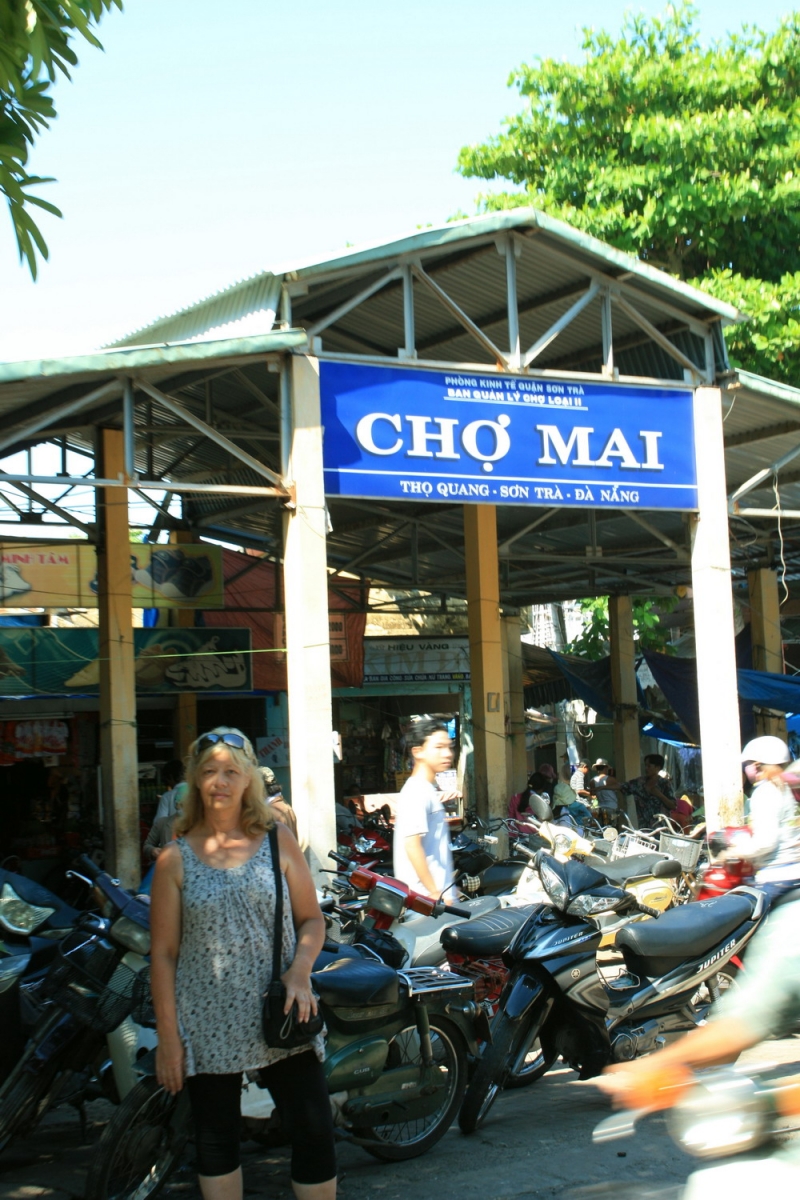 Mai Market