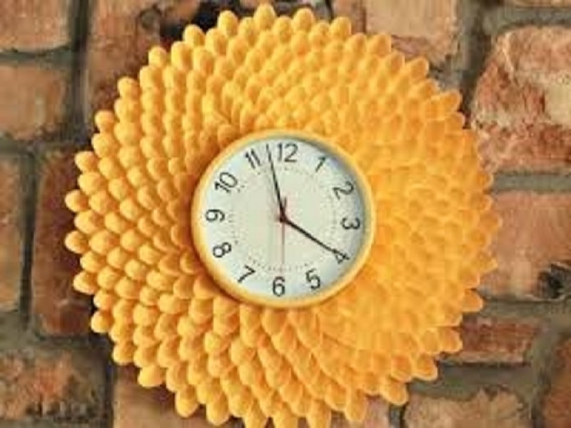 Chrysanthemum clock with romantic sunny color